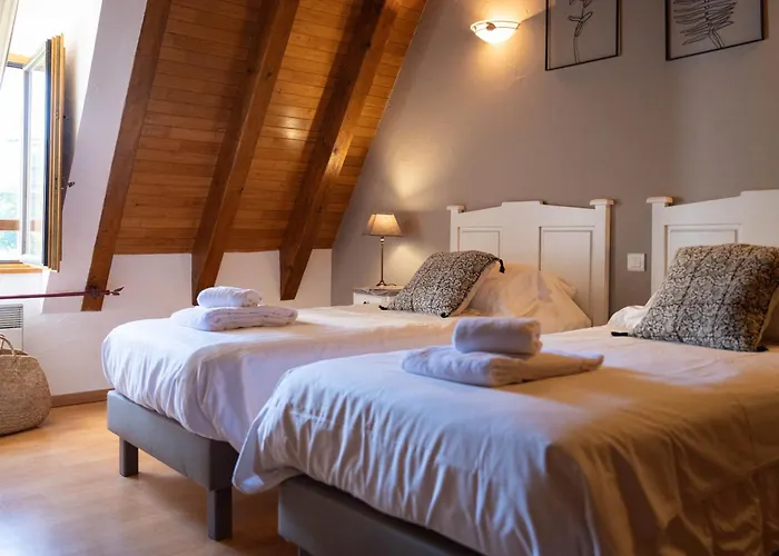 En Pierre 4 Pers Avec Piscine Villa