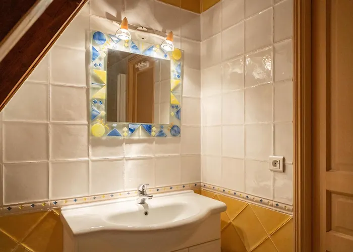 En Pierre 4 Pers Avec Piscine Villa